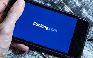 Booking.com luopui paras hinta -ehdostaan